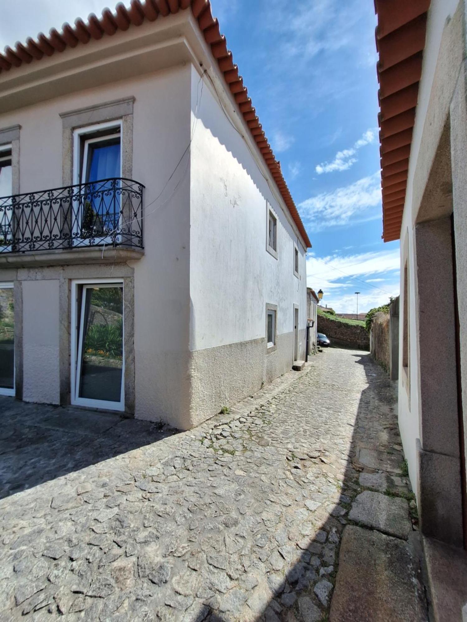 شقة Casas Sebastiao - Tourist House كامينيا المظهر الخارجي الصورة