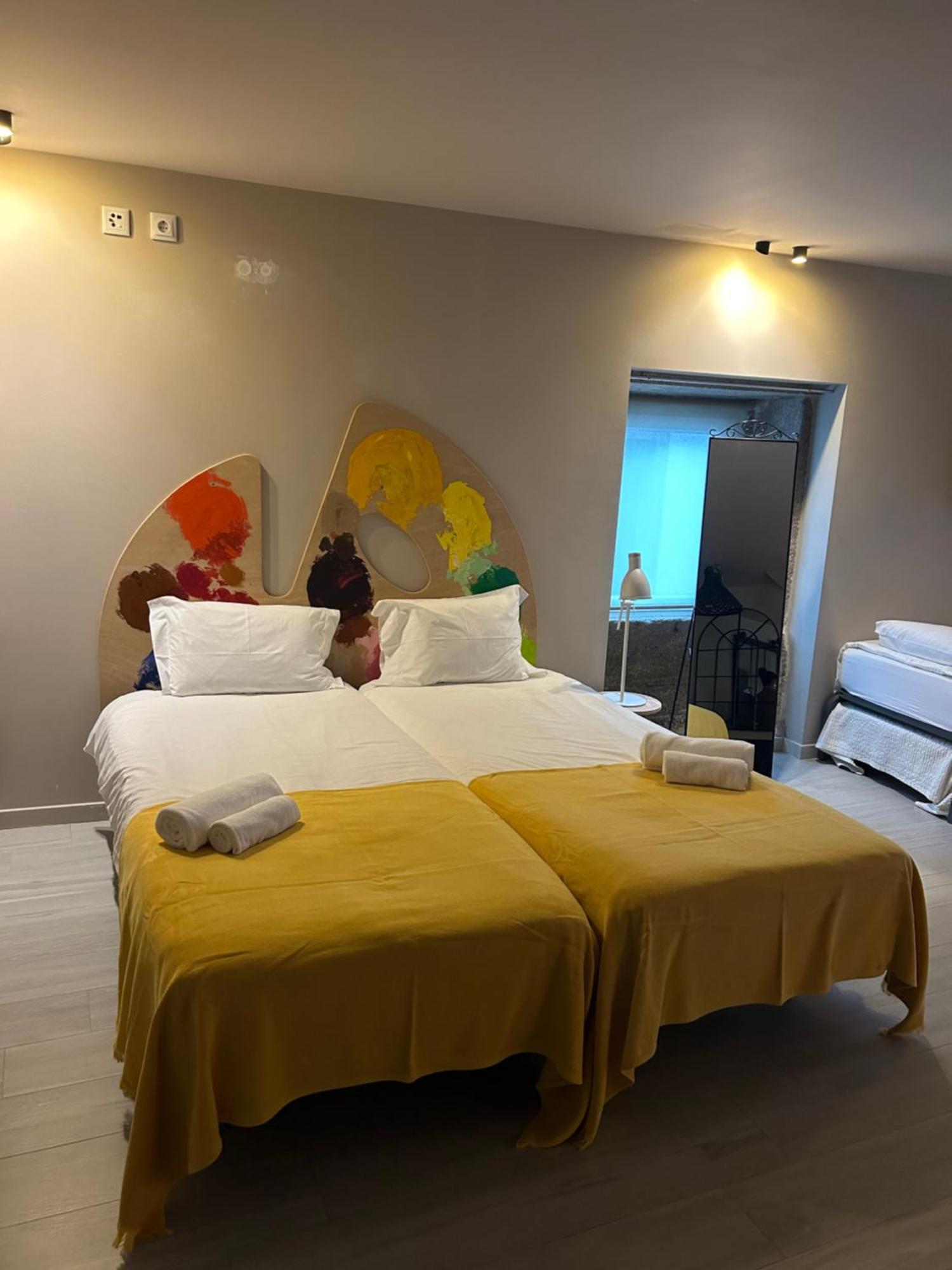 شقة Casas Sebastiao - Tourist House كامينيا الغرفة الصورة
