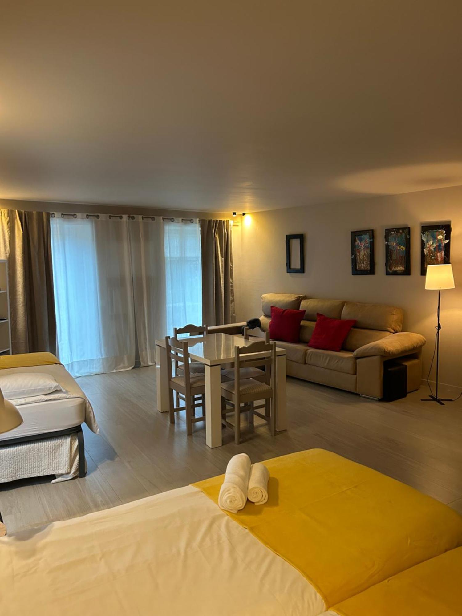 شقة Casas Sebastiao - Tourist House كامينيا الغرفة الصورة